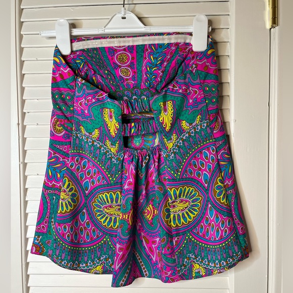 Alice & Trixie Sleeveless Silk Blouse - Picture 2 of 6